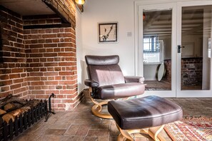 Interior - Solebay House (Woodbridge)