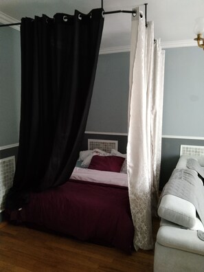 3 chambres, lit parapluie, Wi-Fi gratuit, draps fournis