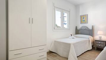 2 chambres, Wi-Fi gratuit, draps fournis