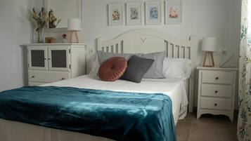 6 Schlafzimmer, Bügeleisen/Bügelbrett, kostenloses WLAN, Bettwäsche