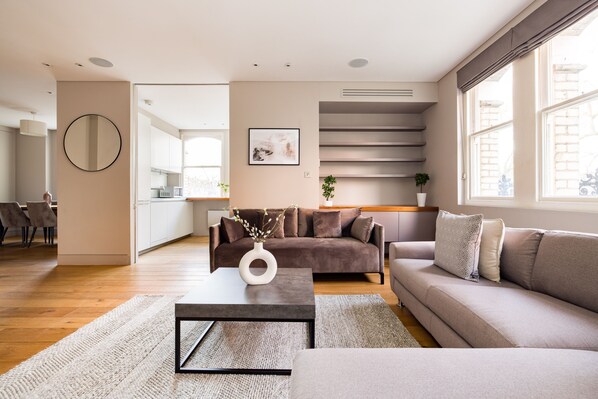 Apartment | Living area - The Chelsea Collection (London)