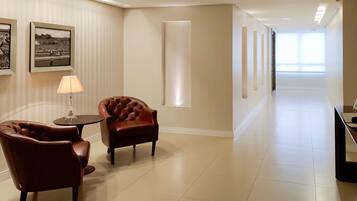 TV LCD 32 polegadas com canais a cabo, TV