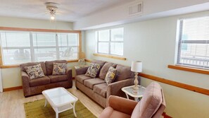 リビング エリア