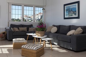 TV, fireplace, ping pong - Spectacular Mediterranean house with sea views. Barcelona (Sant Pol de Mar)