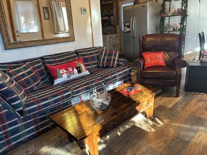 Älytelevisio, kirjoja