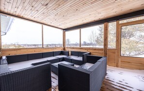 Property grounds - Blue Heaven Cottage (Trent River)