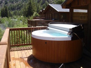 Bain à remous extérieur