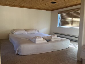 1 bedroom, Internet, bed sheets