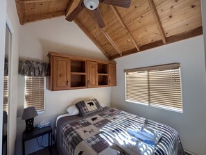 1 bedroom, Internet, bed sheets