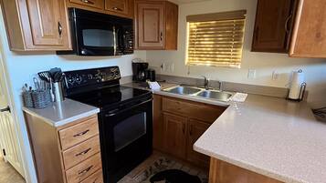 Dishwasher, cookware/dishes/utensils, spices, paper towels