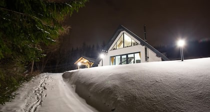 Pleasant Holiday Home in Posada Gorna With Bubble Bath