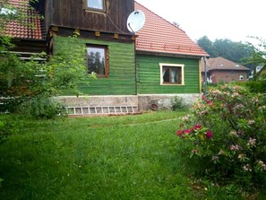 House | Exterior - Spacious Holiday Home in Piechowice With Garden (Piechowice)