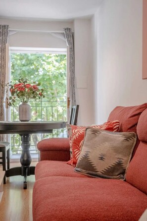 Apartemen Basic, 1 Tempat Tidur Queen | Interior