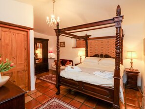 2 bedrooms, individually decorated, individually furnished, free WiFi - The Shippen (Bude)