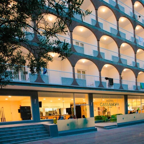 Hotel Cassandra Formerly Hotel Santa Monica