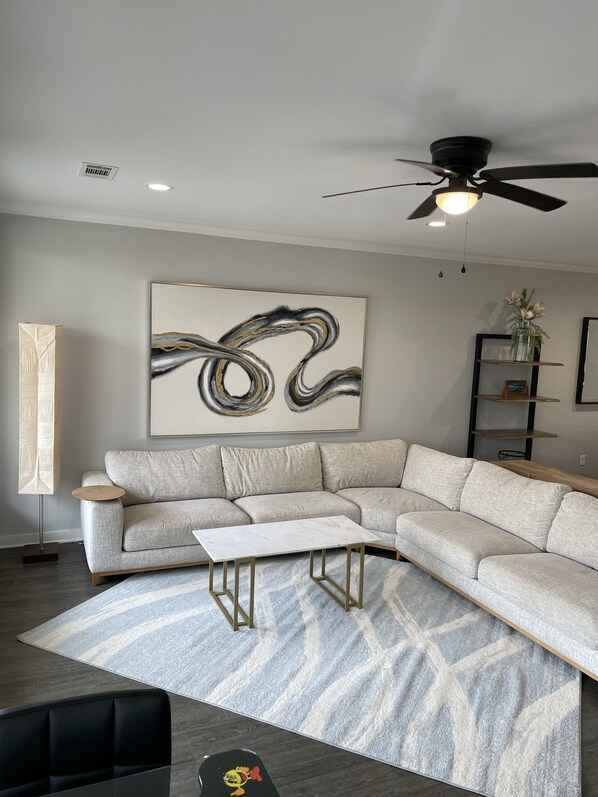 Smart TV, fireplace, video games, ping pong