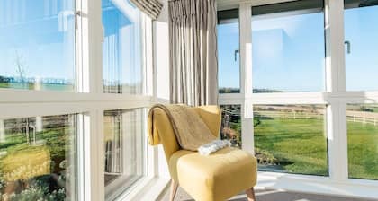 Amazing, 5* Luxury House in beautiful countryside with stunning views
