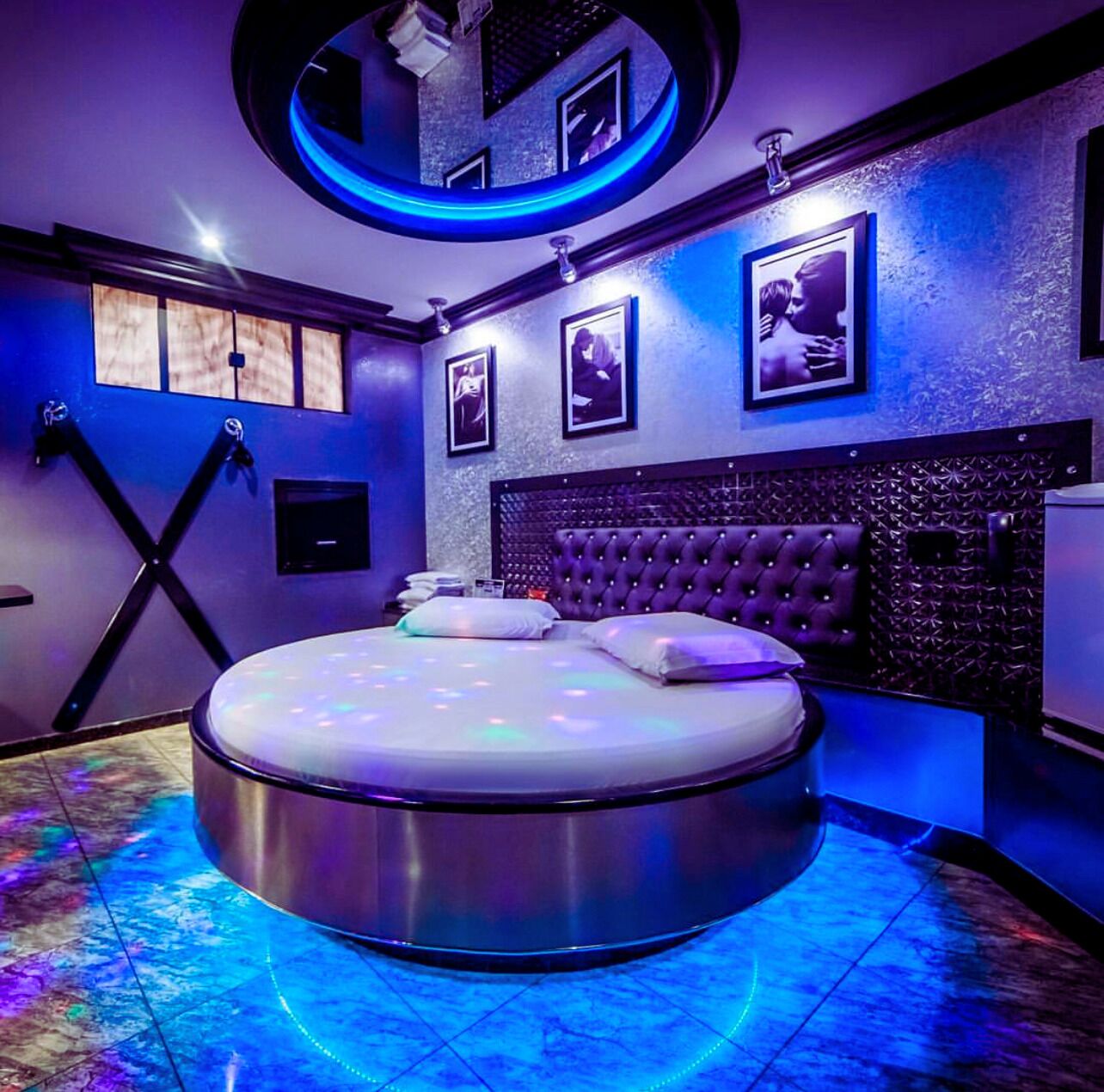 Elite Double Room | Bathroom | Designer toiletries, hair dryer, towels, soap