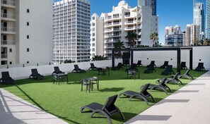 Property grounds - Surfers Paradise Beach & Ocean View Unit (Level 5) (Surfers Paradise)