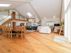 Cottage | Interior - Bilsham Meadows (Bristol)