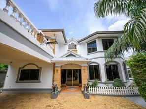 Exterior - GG Pool Villa Pattaya (Pattaya)