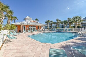 Condo, 3 Bedrooms | Pool