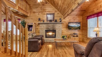 Cabin, 2 Bedrooms | Interior