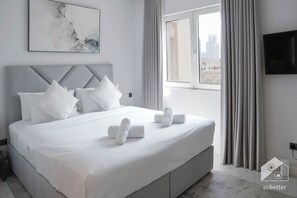 Apartment (2 Bedrooms) | 2 bedrooms, in-room safe, individually decorated, individually furnished - Luxurious Apartment With Iconic Burj View (Dubai)
