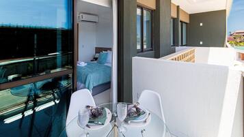 Apartamento standard | Opções para refeição ao ar livre