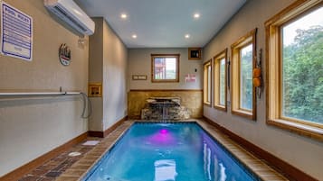 Cabin, 2 Bedrooms | Interior