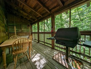 Cabin, 1 Bedroom | Property grounds