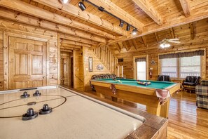Cabin, Multiple Bedrooms | Games room
