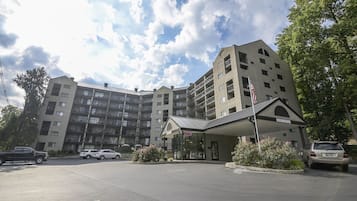 Condo, 1 Bedroom | Exterior