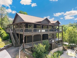 Cabin, 4 Bedrooms | Exterior