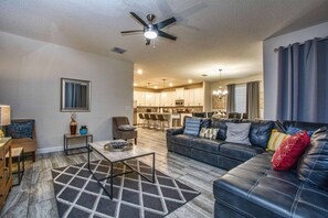 Hus, 6 soverom | Oppholdsområde