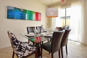 Townhome, 4 Bedrooms | Dining