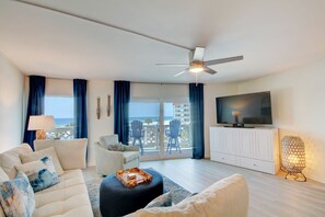Condo, 1 quarto | Área de estar