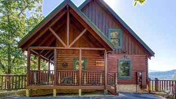 Cabin, 2 Bedrooms | Exterior