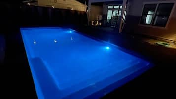Udendørs pool, opvarmet pool