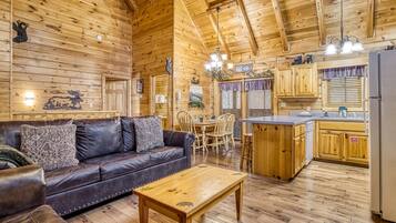 Cabin, 2 Bedrooms | Living area