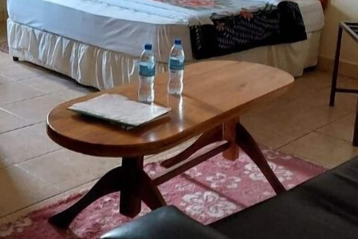 Exclusive-Suite