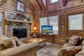 Cabin, 4 Bedrooms | Living area - Er33 Ganma's Getaway Great Location, close To Town 4 Bedroom Cabin by RedAwning (Pigeon Forge)