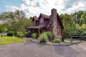 Cabin, 4 Bedrooms | Exterior
