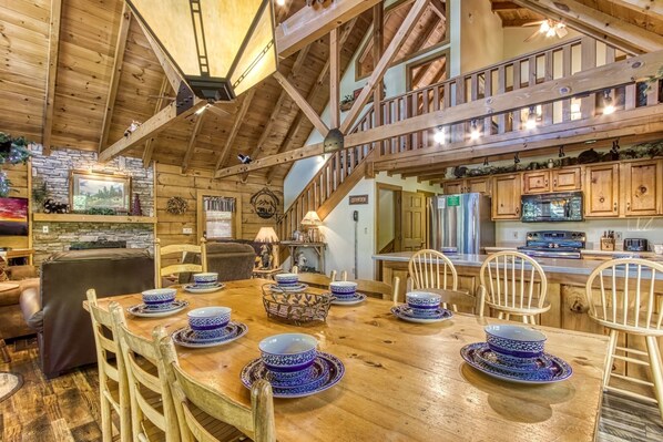 Cabane, 5 chambres | Restauration dans la chambre