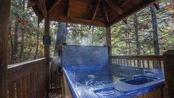 Huisje, 2 slaapkamers | Outdoor spabad