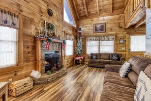 Cabin, 2 Bedrooms | Interior
