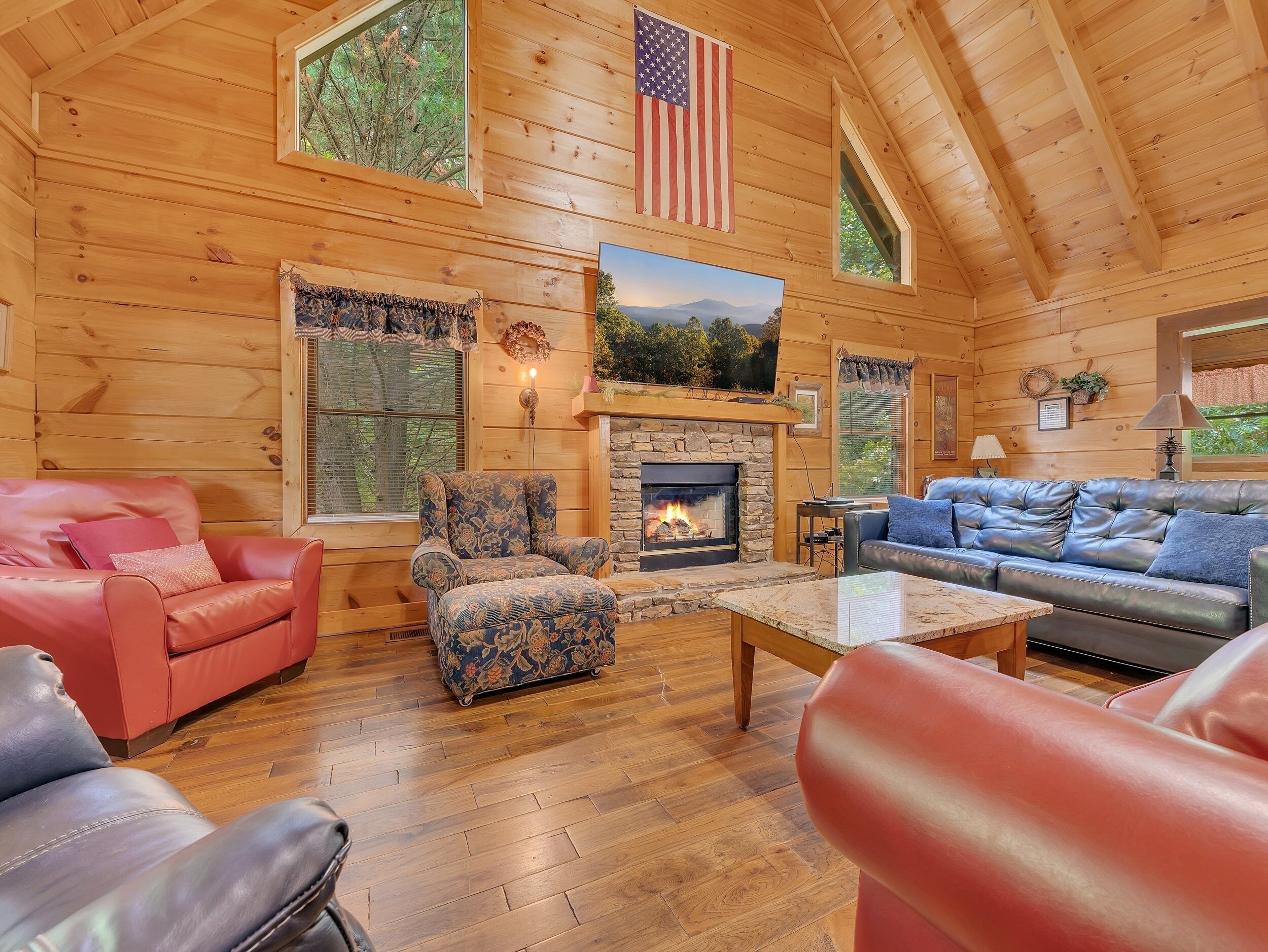 Cabin, 5 Bedrooms | Living area | Smart TV