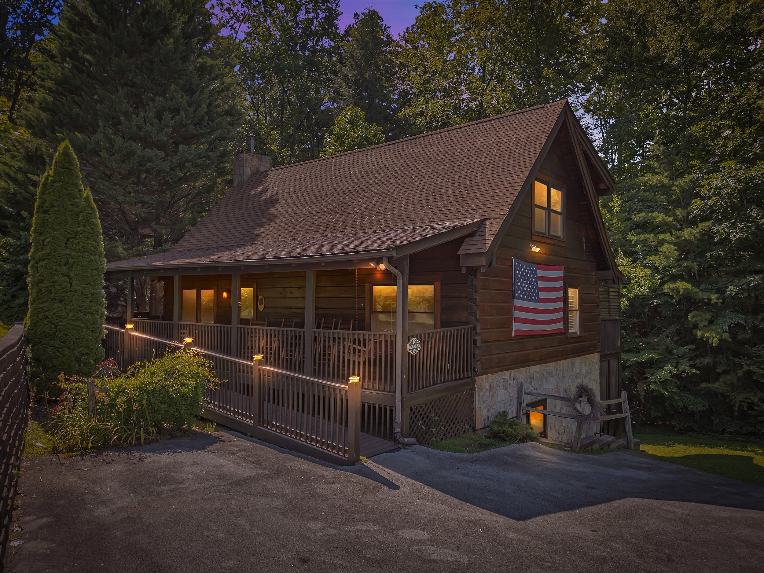 Cabin, 5 Bedrooms | Exterior