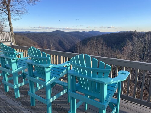 Olde Beau Cottage MAGNIFICENT VIEWS!