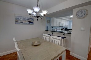 Condo, 2 habitaciones | Restaurantes